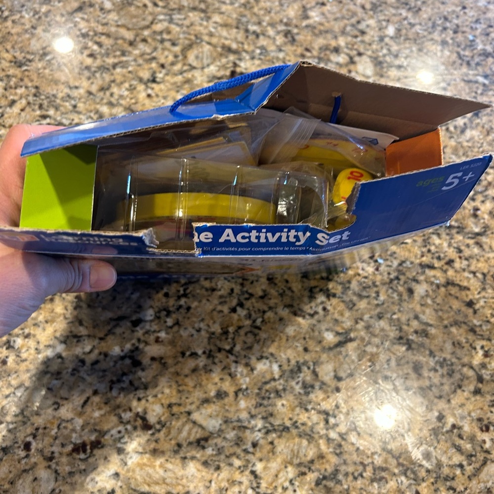 Learning Resources Time activity set - Picture 4 of 13